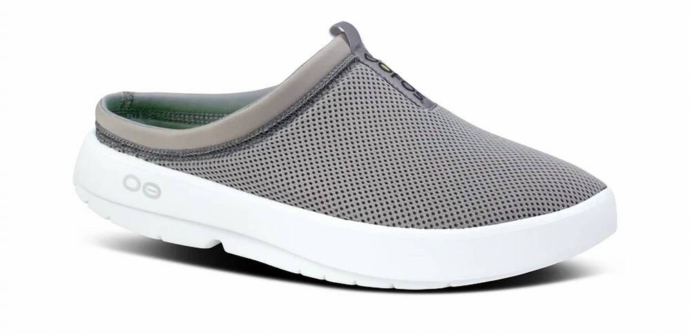 NEW OOFOS men's oocoozie sport mule in slate